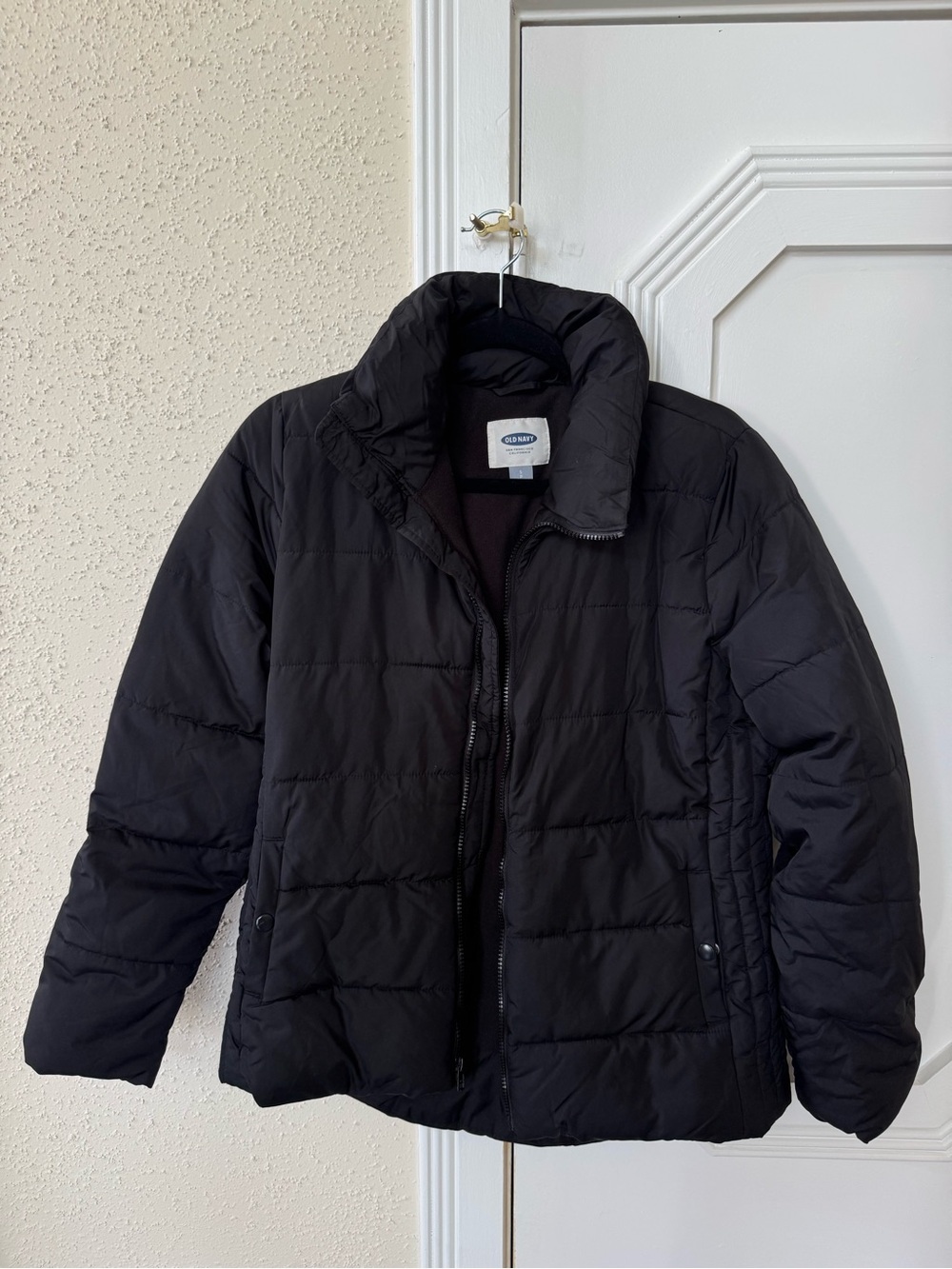 Old Navy Black Quilted Puffer Jacket